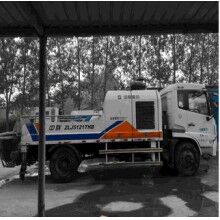 2011年中聯90.14東風天錦車載泵